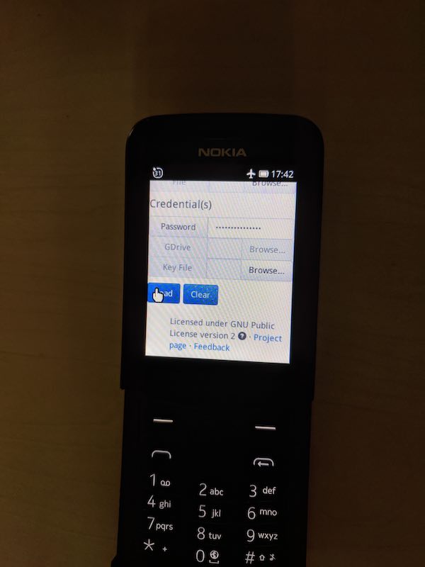 KeePass WebApp running on KaiOS on the Nokia 8110 4G